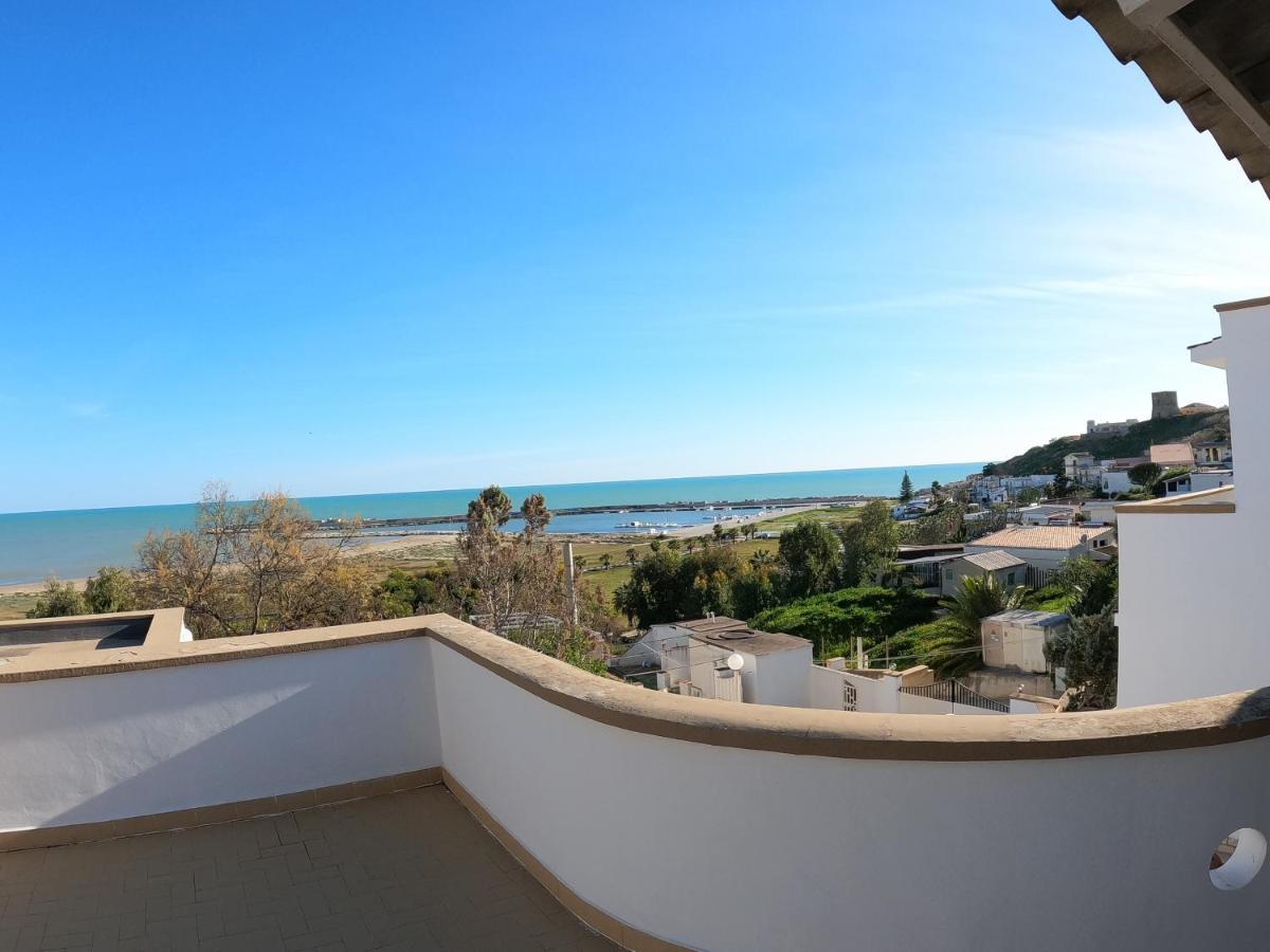 Hotel La Bussola à Porto Palo Extérieur photo